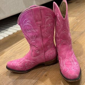 Roper kids size 3 cowboy boots in bright pink